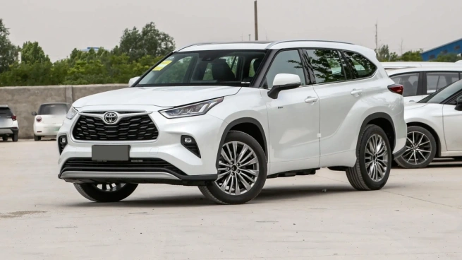 تويوتا Highlander