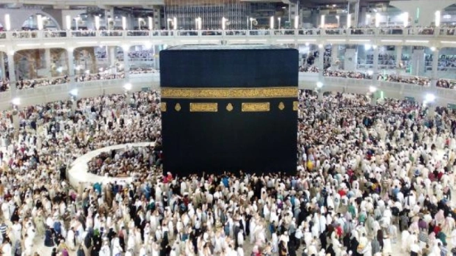 أداء العمرة