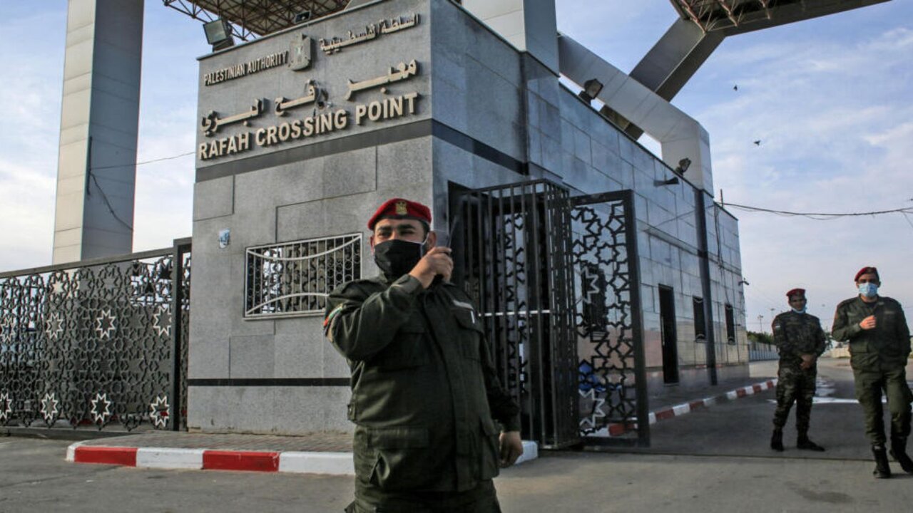مصر ترفض عبور الأجانب من معبر رفح الحدودي إلا بشروط محددة 