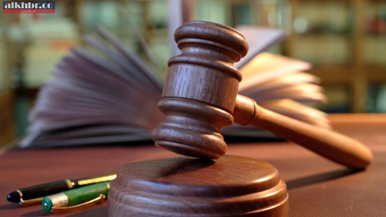 UAE Court: legal dispute unfolds between Arab woman and her legal representative